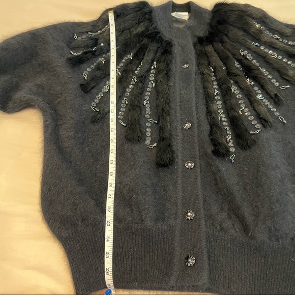 Sia Bellini rabbit fur/lambs wool sweater with jeweled embellishments size small - Picture 8 of 9